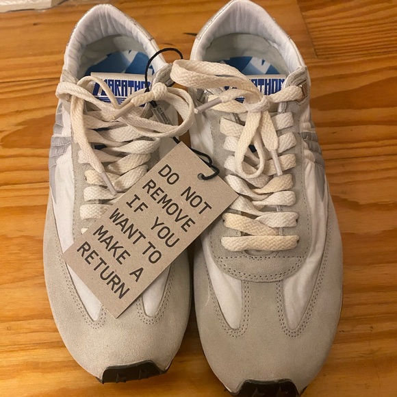 Marathon Golden Goose - Picture 3 of 4